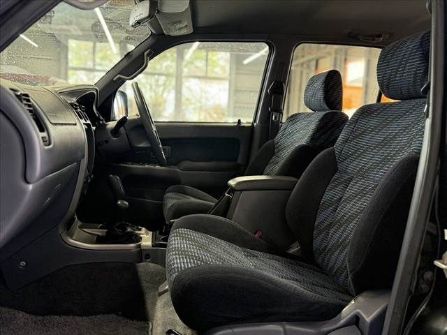 TOYOTA HILUXSURF WAGON 4WD 2000 Image 31