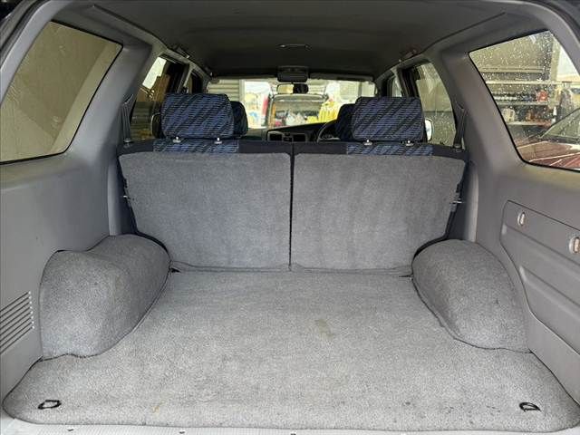 TOYOTA HILUXSURF WAGON 4WD 2000 Image 31