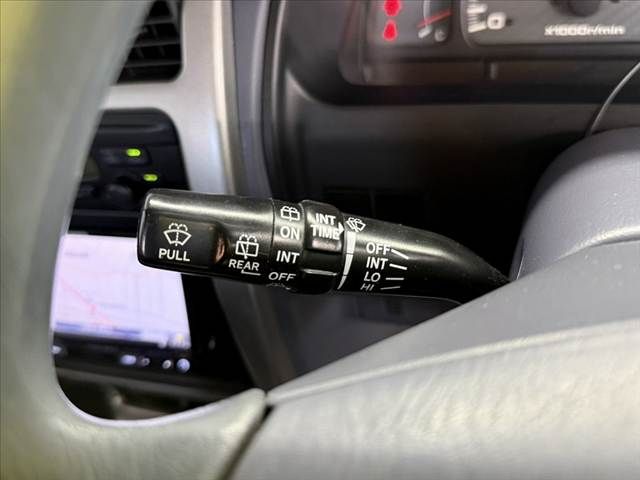 TOYOTA HILUXSURF WAGON 4WD 2000 Image 31