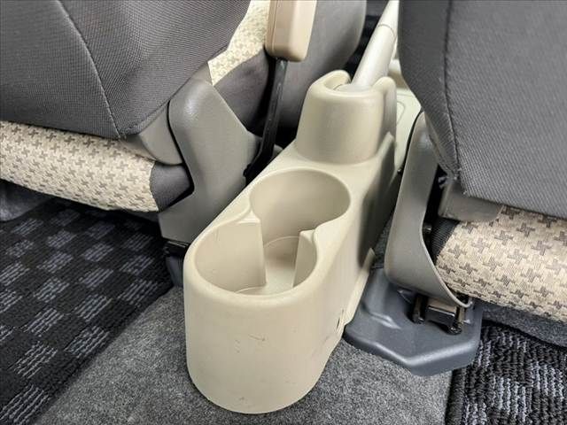 SUZUKI ALTO 2011 Image 31