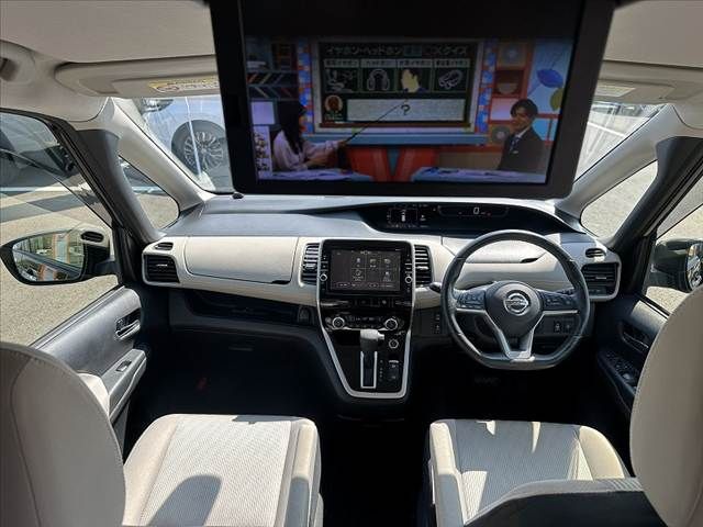 NISSAN SERENA  S-HYBRID 2017 Image 31