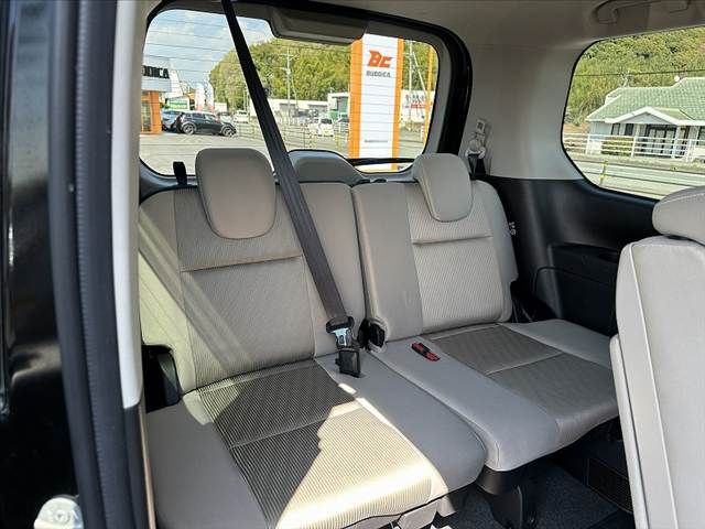 NISSAN SERENA  S-HYBRID 2017 Image 31