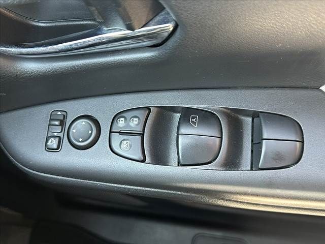 NISSAN SERENA  S-HYBRID 2017 Image 31