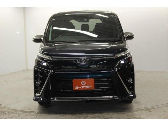 TOYOTA VOXY 2019 Image 31