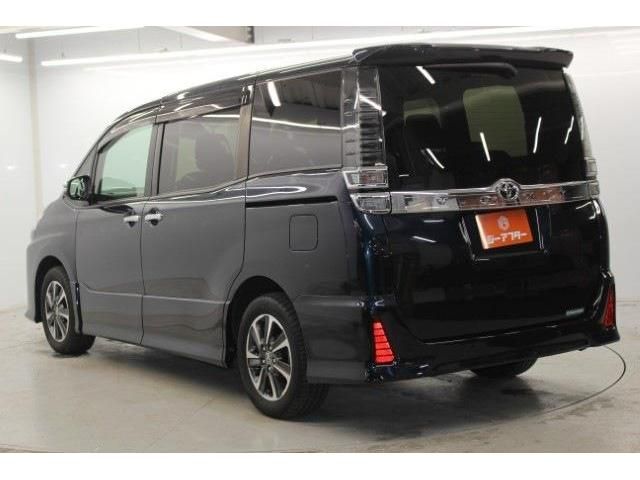 TOYOTA VOXY 2019 Image 31