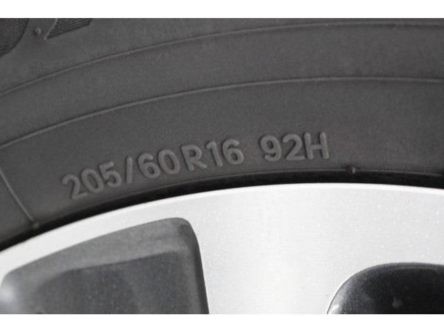 TOYOTA VOXY 2019 Image 31