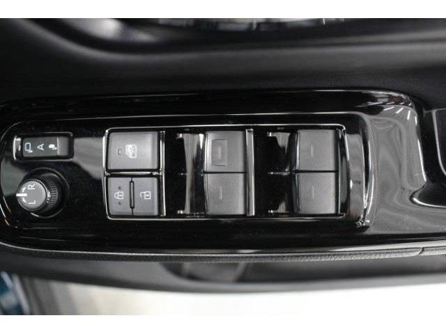 TOYOTA NOAH 2020 Image 31