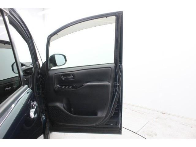 TOYOTA NOAH 2020 Image 31