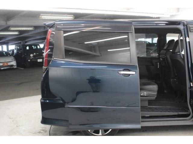 TOYOTA NOAH 2020 Image 31