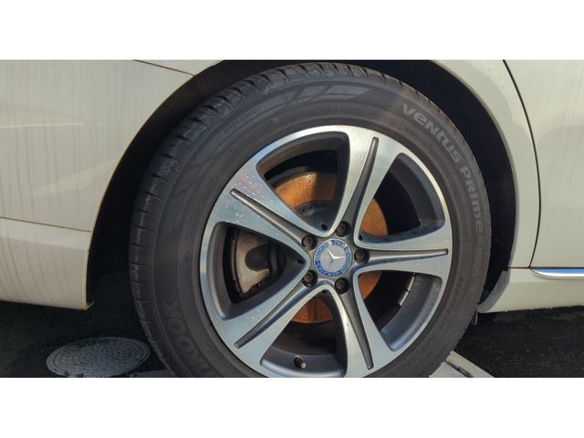 MERCEDES BENZ E CLAS 2017 Image 31