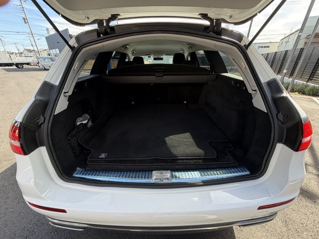 MERCEDES BENZ E CLAS 2017 Image 31