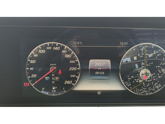MERCEDES BENZ E CLAS 2017 Image 31