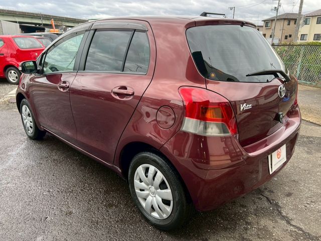 TOYOTA VITZ 2010 Image 31