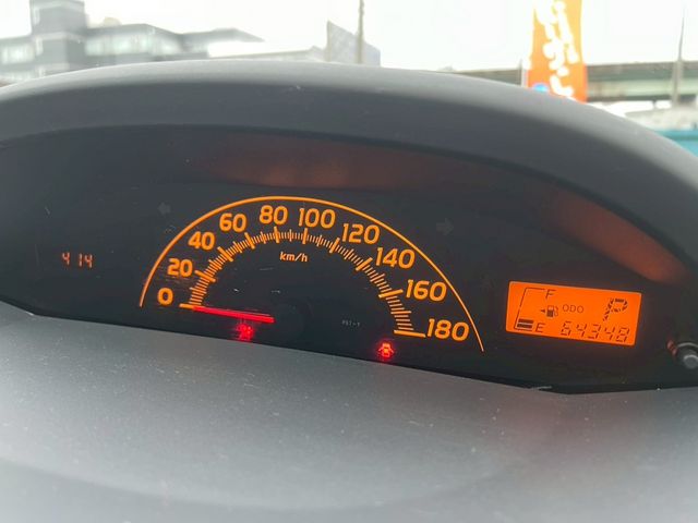 TOYOTA VITZ 2010 Image 31