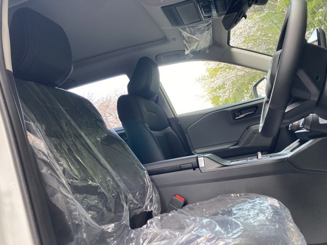 TOYOTA RAV4 HYBRID 4WD 2026 Image 31