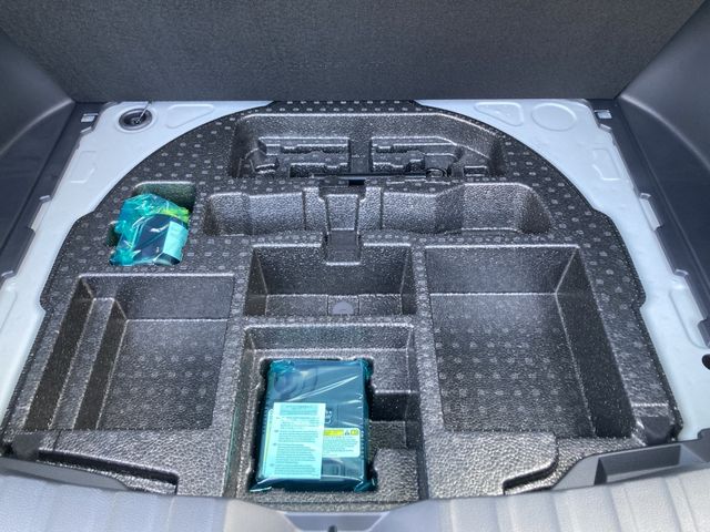 TOYOTA COROLLA CROSS HYBRID 2026 Image 31