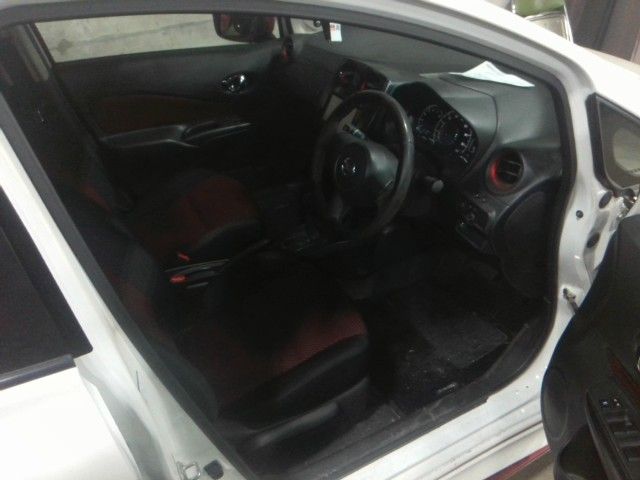 NISSAN NOTE 2016 Image 31