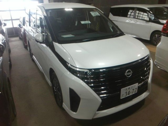 NISSAN SERENA  WG 4WD 2025 Image 31