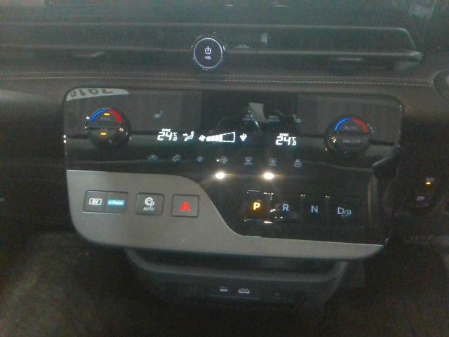 NISSAN SERENA  WG 4WD 2025 Image 31