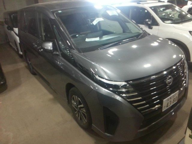 NISSAN SERENA  WG 4WD 2025 Image 31