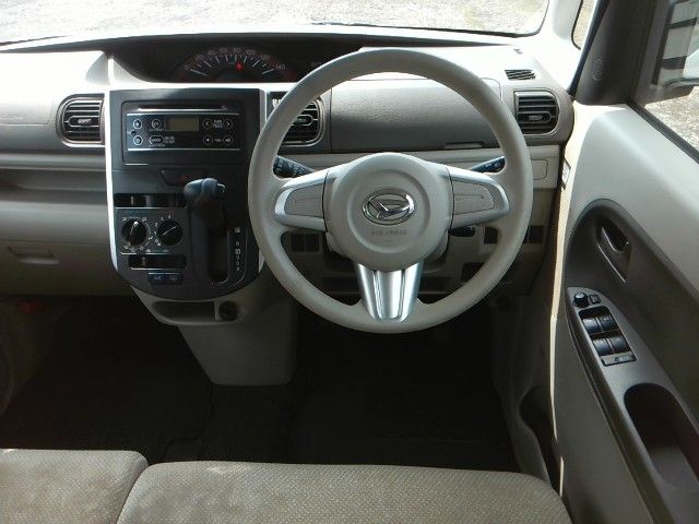 DAIHATSU TANTO 2015 Image 31