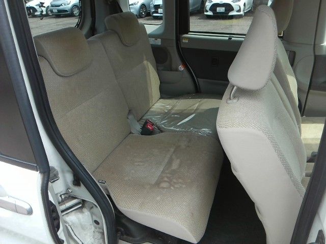 DAIHATSU TANTO 2015 Image 31