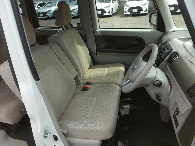 DAIHATSU TANTO 2015 Image 31