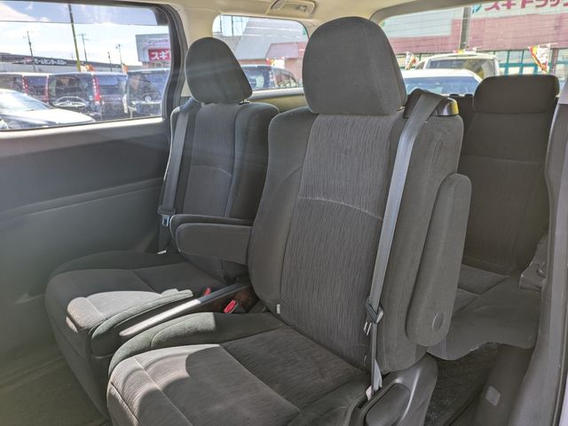 TOYOTA ALPHARD 2013 Image 31