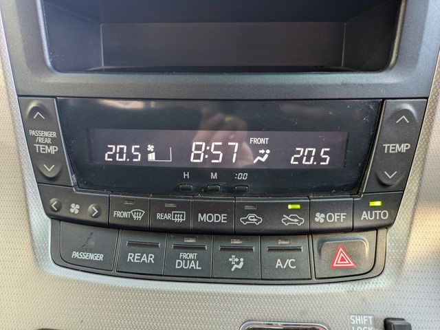 TOYOTA ALPHARD 2013 Image 31