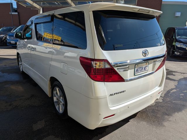 TOYOTA ALPHARD 2013 Image 31
