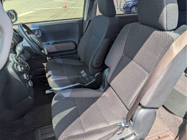 TOYOTA PORTE 2017 Image 31