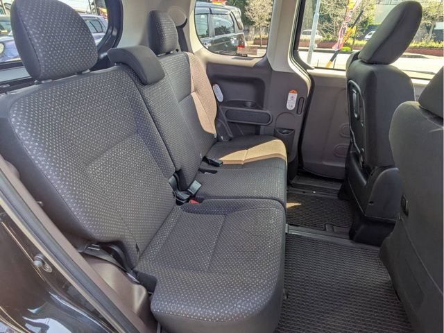 TOYOTA PORTE 2017 Image 31