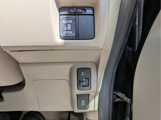 HONDA N BOX 2013 Image 31