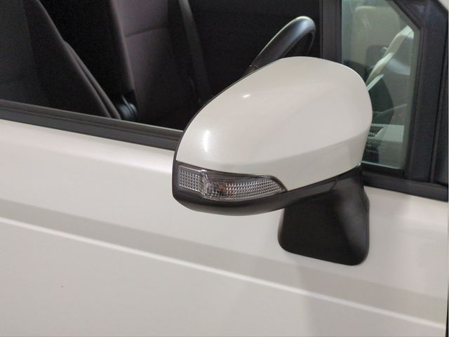 TOYOTA SPADE 2013 Image 31