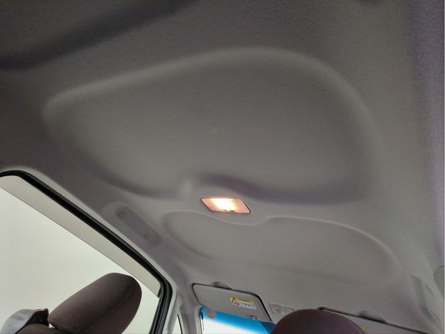 TOYOTA SPADE 2013 Image 31