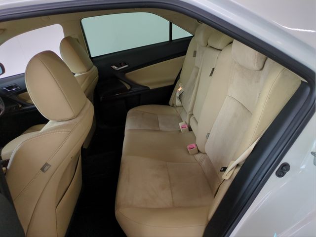 TOYOTA MARK X 2013 Image 31