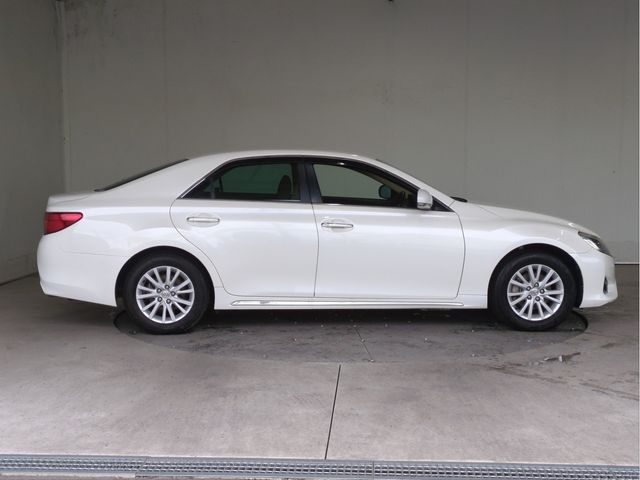 TOYOTA MARK X 2013 Image 31
