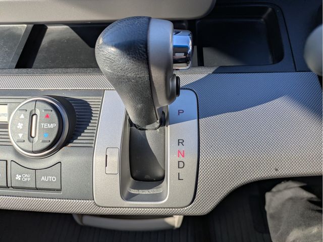 HONDA FREED HYBRID 2013 Image 31