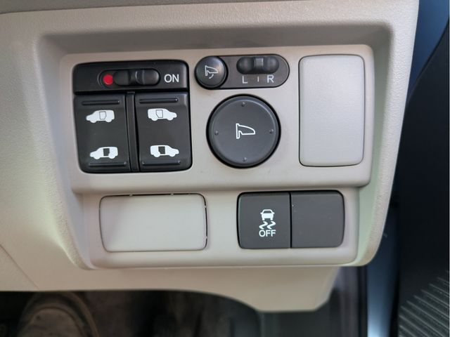 HONDA FREED HYBRID 2013 Image 31