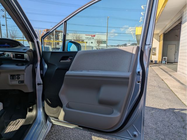 HONDA FREED HYBRID 2013 Image 31