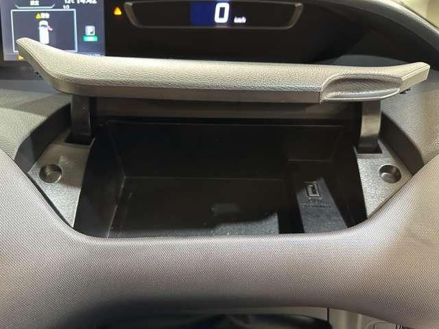 NISSAN SERENA  WG 2019 Image 31