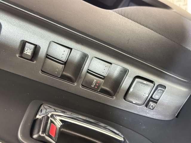 NISSAN LAFESTA 2011 Image 31