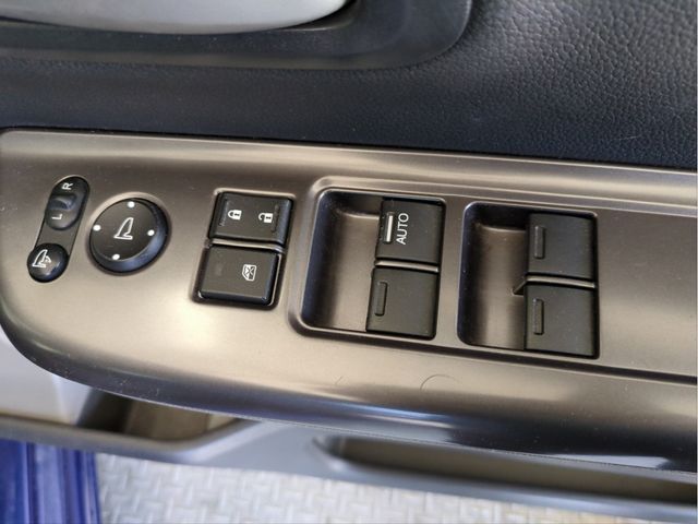 HONDA FREED HYBRID 2017 Image 31