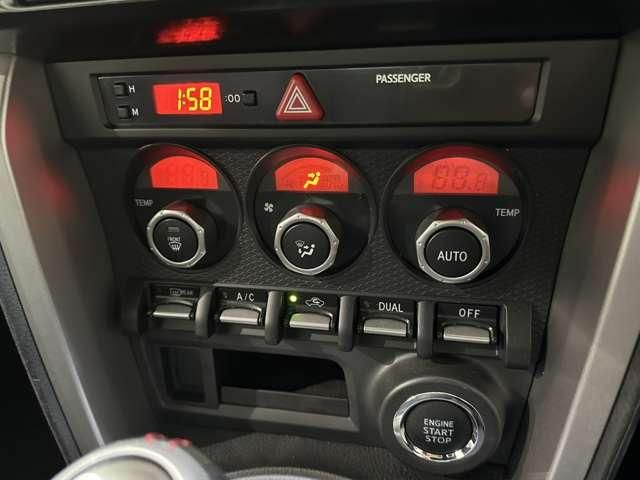 TOYOTA 86 2012 Image 31