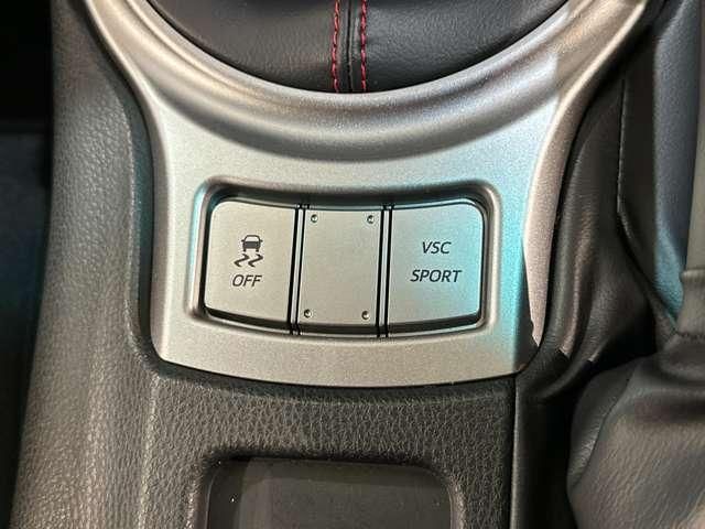 TOYOTA 86 2012 Image 31