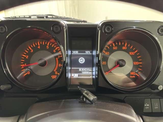 SUZUKI JIMNY 4WD 2018 Image 31