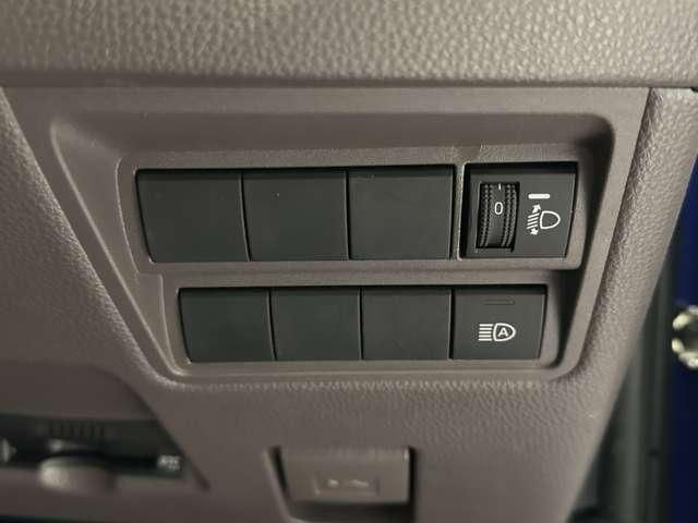 TOYOTA YARIS 2022 Image 31