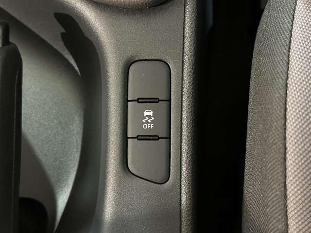 TOYOTA YARIS 2022 Image 31