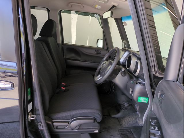 HONDA N BOX 2013 Image 31