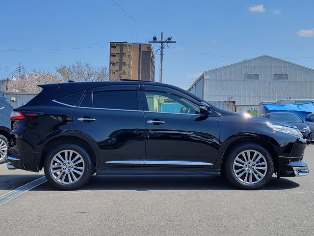 TOYOTA HARRIER 2WD 2020 Image 31